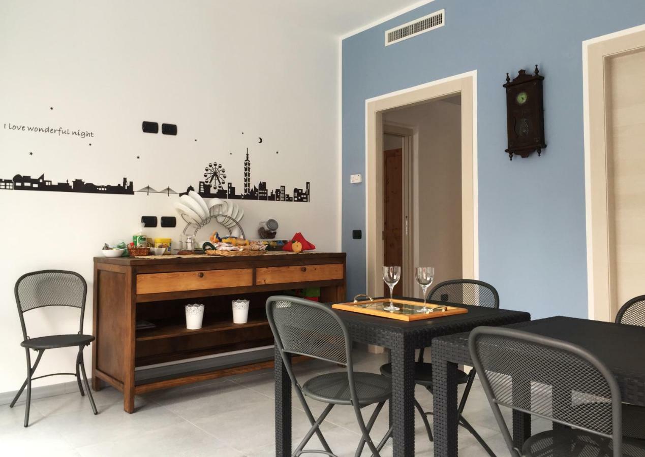 B&B Honey Rooms Saronno Exterior photo
